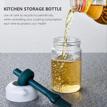 Load image into Gallery viewer, Plastic 2 In 1 Oil Dispenser 250 ml
