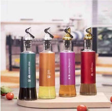 Load image into Gallery viewer, Oil Dispenser Bottle Automatic Opening and Closing Oil Pot
