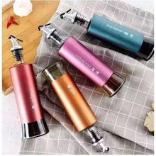 Load image into Gallery viewer, Oil Dispenser Bottle Automatic Opening and Closing Oil Pot
